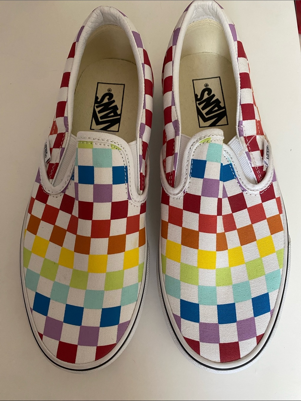 NWOT Vans Slip On Sneakers Size 8.5